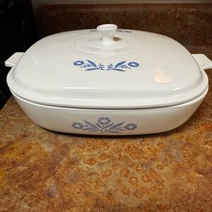 Early Corning Ware Blue Cornflower Pyroceram 10" Baking Dish B-19 with Lid